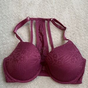 VS Pink front closure bra
